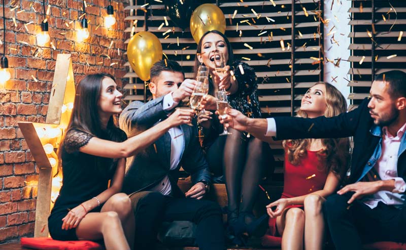 Local de alquiler para fiestas de adultos, celebraciones privadas y reuniones sociales en Madrid.